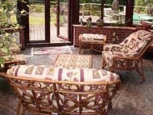 Homestead B&B Burgess Hill Экстерьер фото